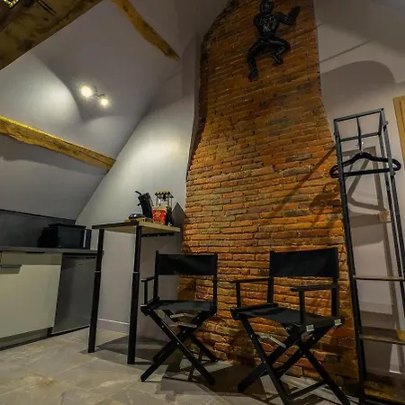 Apartment Cinema Romantique De L'etoile