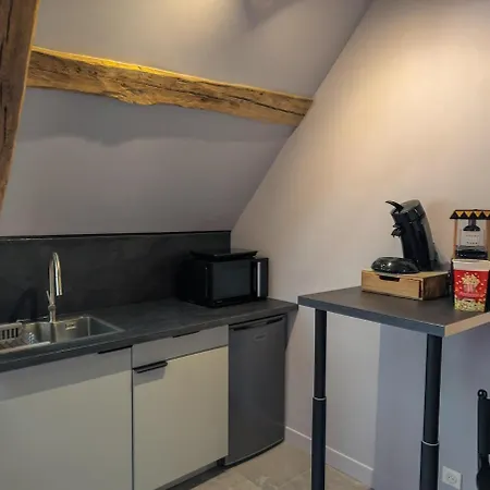 Cinema Romantique De L'etoile Apartment *