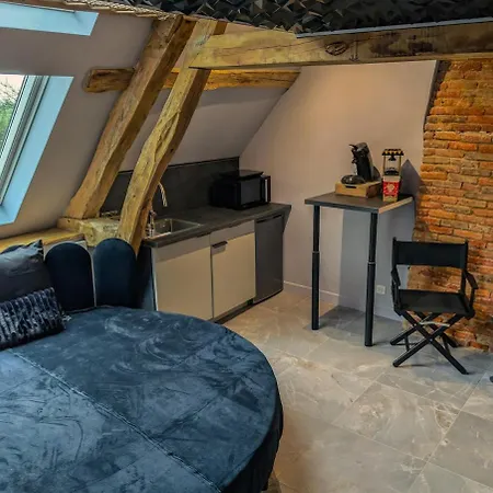 Cinema Romantique De L'etoile Apartment Longmesnil